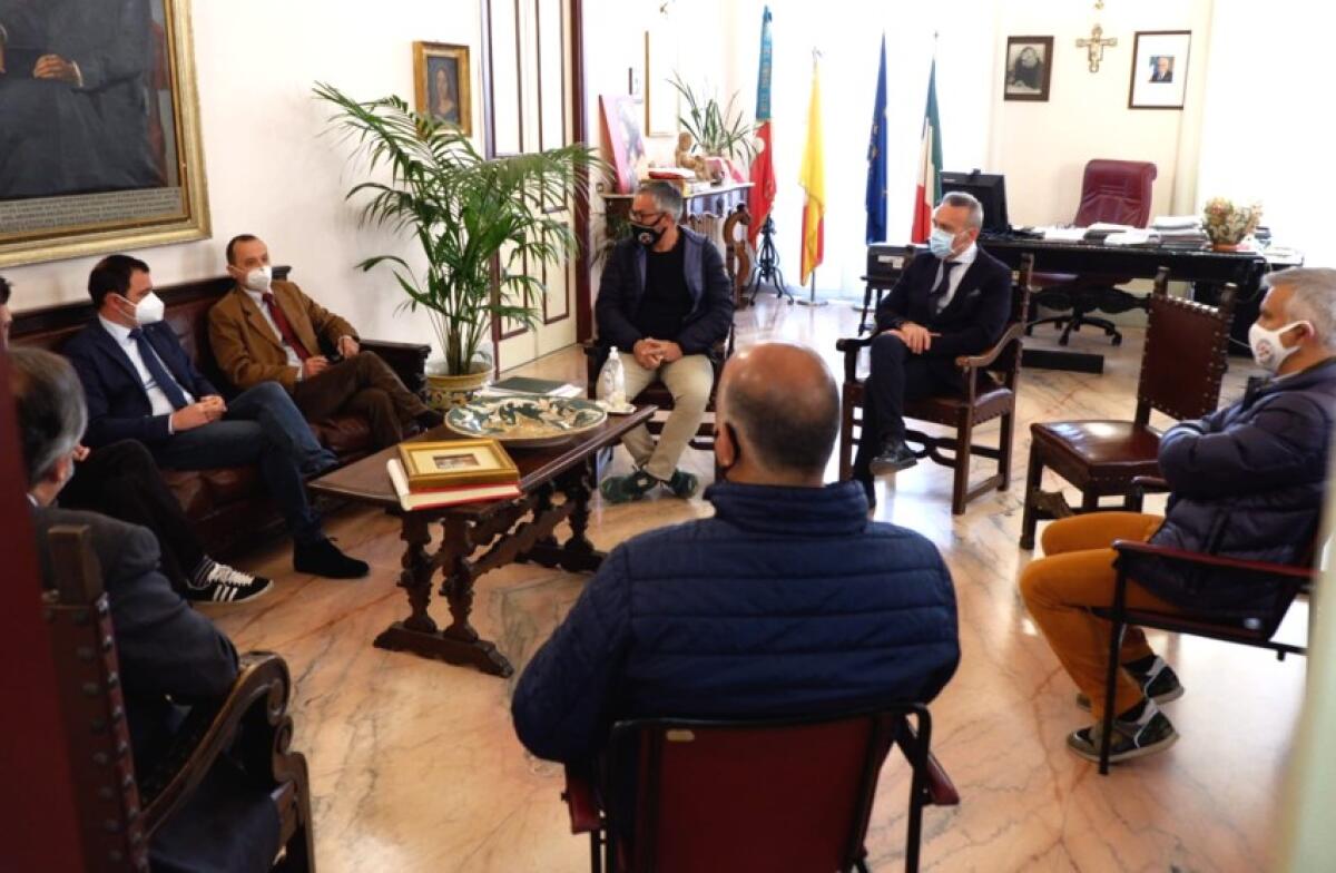 Caltagirone: presentato "il Cammino di San Giacomo in Sicilia,  da Caltagirone a Capizzi” - 