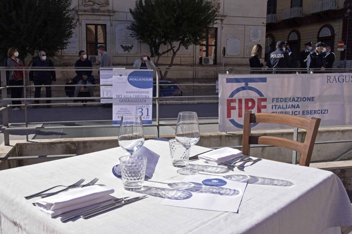 La Confcommercio scende in piazza con la protesta Fipe il 13 aprile a Roma - 