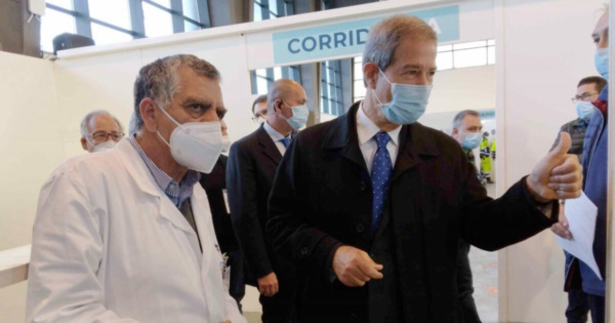 26 mila vaccini AstraZeneca nel week end. Musumeci: "sono soddisfatto, potremmo riproporre l'iniziativa" - 