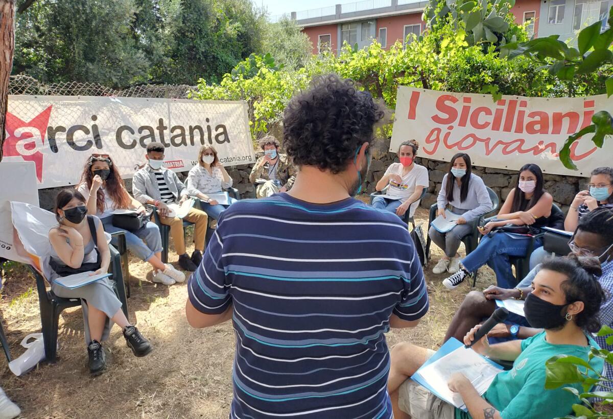 Servizio civile per 55 volontari impegnati in cultura, ambiente, sport, antimafia, inclusione. - 