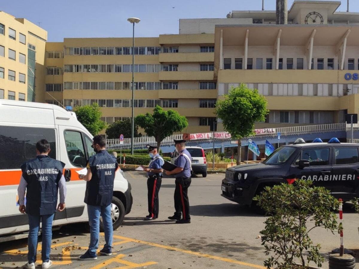 Caltagirone: sequestrate dai Carabinieri tre ambulanze private in condizioni di degrado - 
