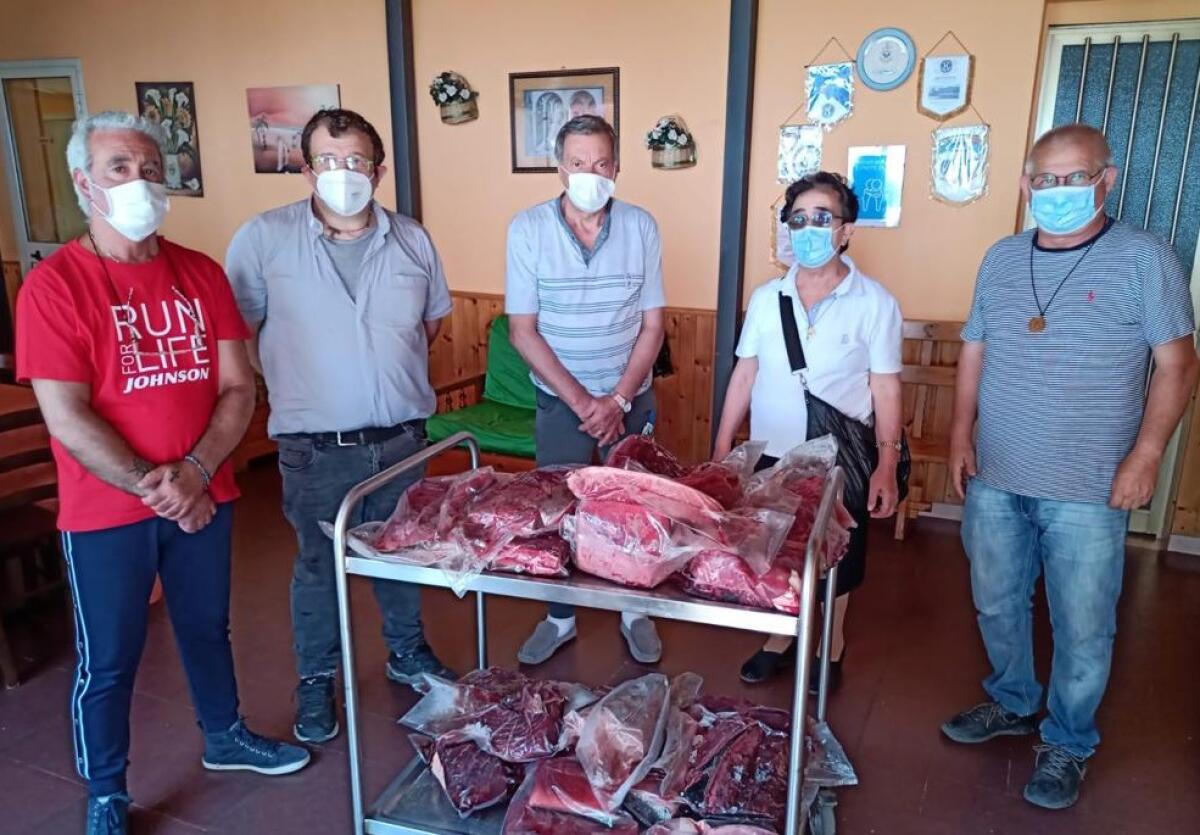 Al Banco Alimentare 33 esemplari di Tonno rosso sequestrati dalla Guardia Costiera di Catania - 