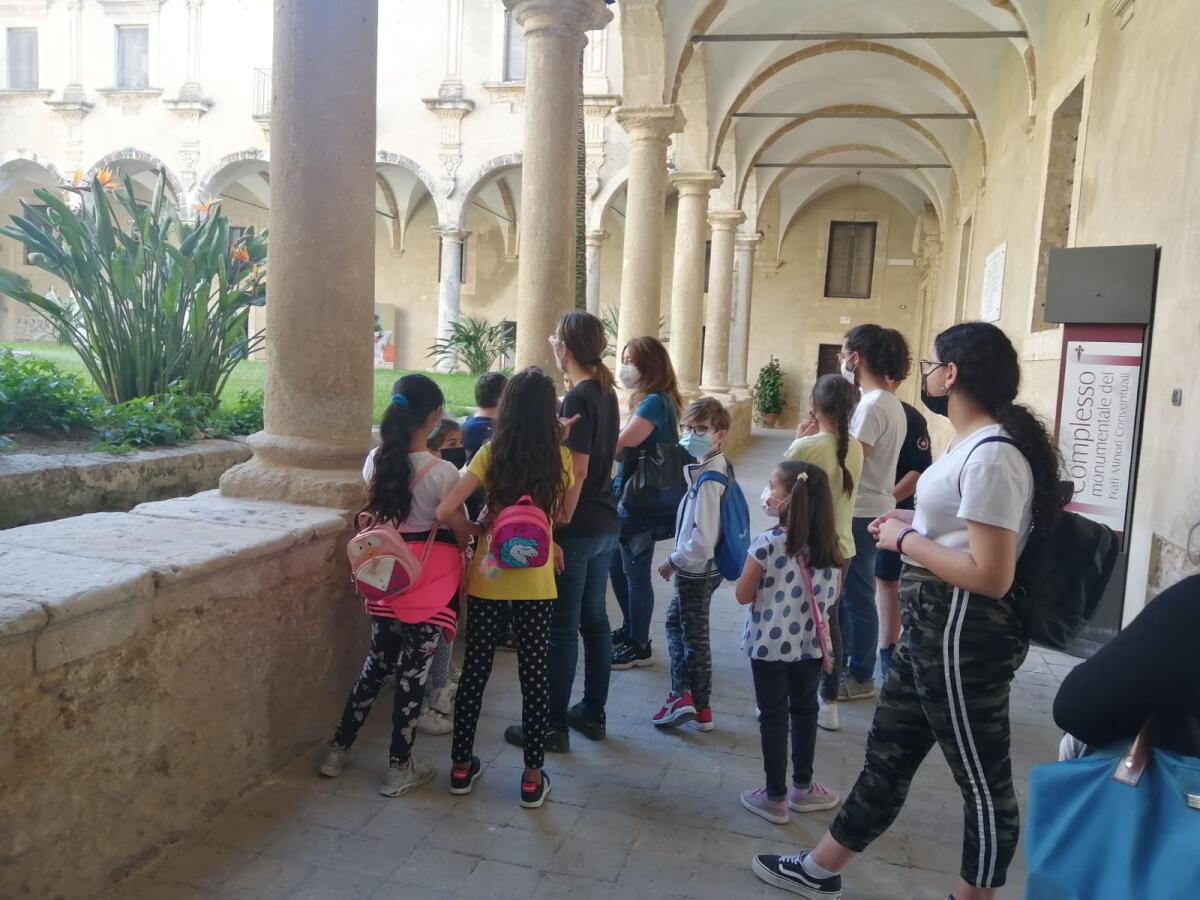 Caltagirone: conclusione dei laboratori per bambini “Io con te, tu con me, insieme si può” - 