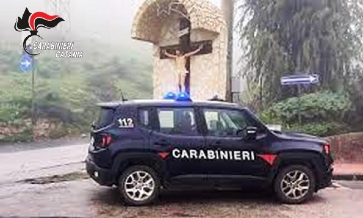Castel di Iudica: 28enne denunciato dai carabinieri per produzione e detenzione illecita di sostanze stupefacenti - 