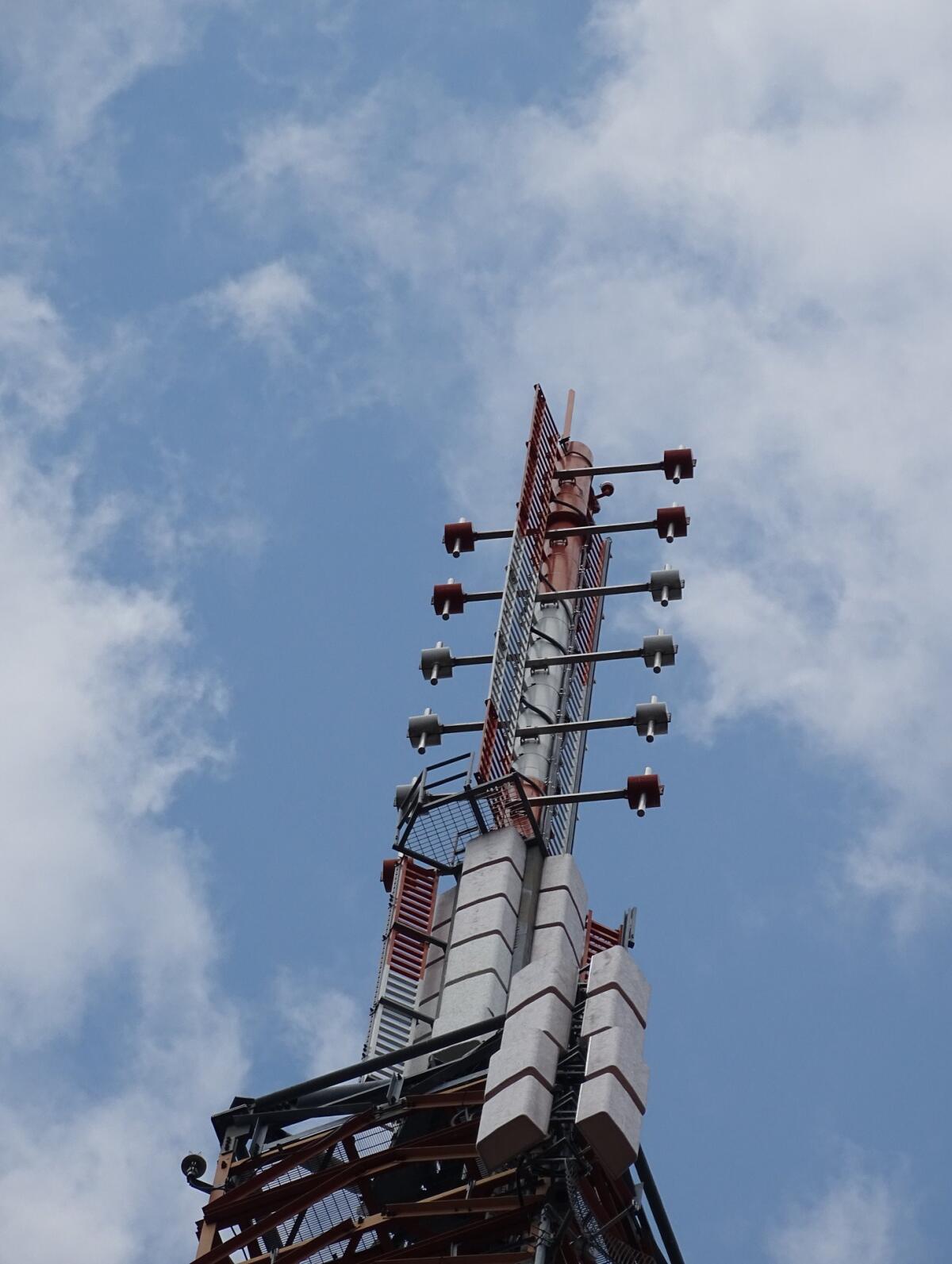 Emittenza radiofonica: Radio. Switch-off FM/DAB+ - 