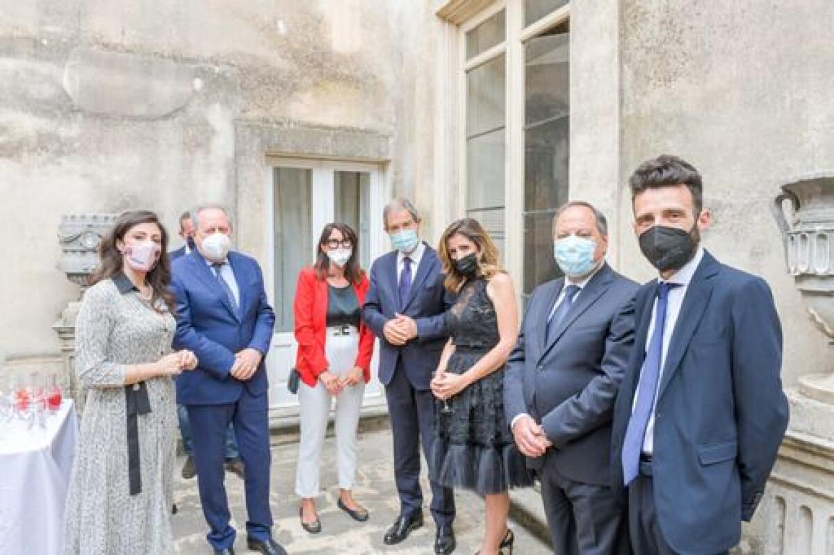 A Ragusa Ibla, “Genti di Sicilia”, l’arte dei maestri figurinai di Caltagirone - 