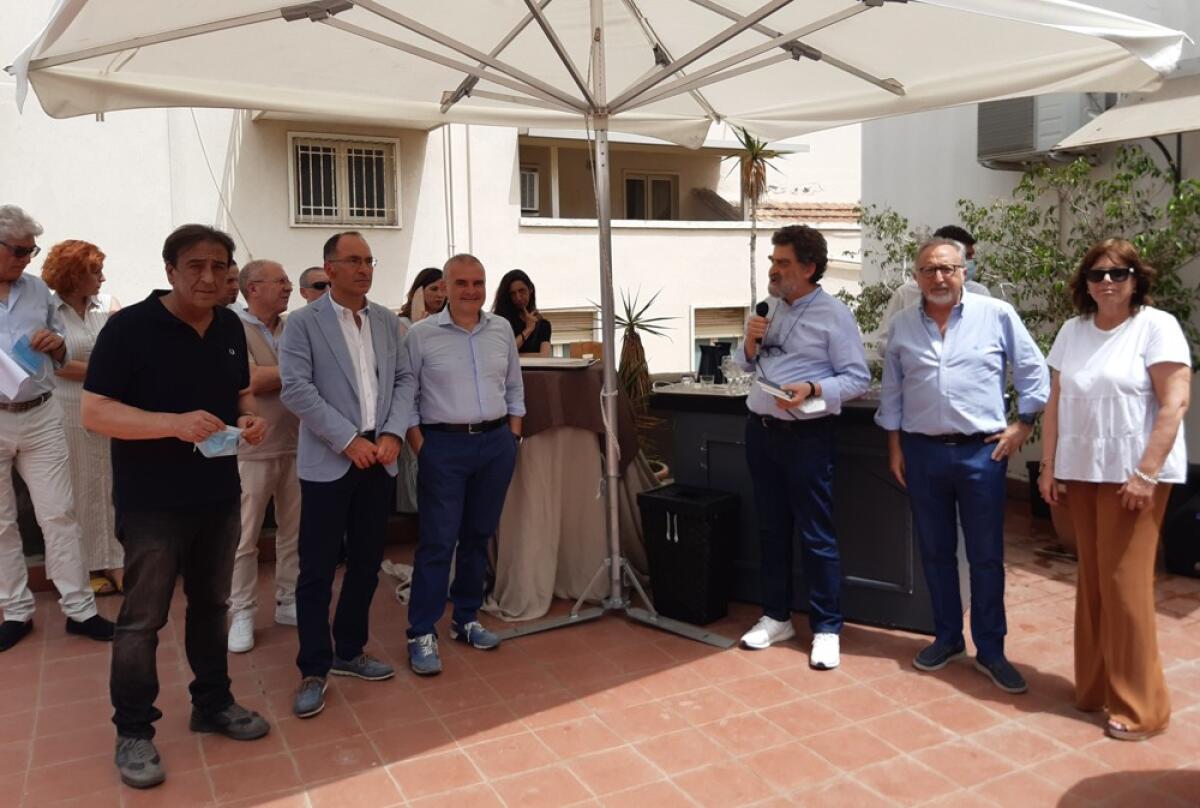 “Dalla psicoterapia di gruppo alla poesia di gruppo”, versi degli utenti del Centro diurno di Catania - 