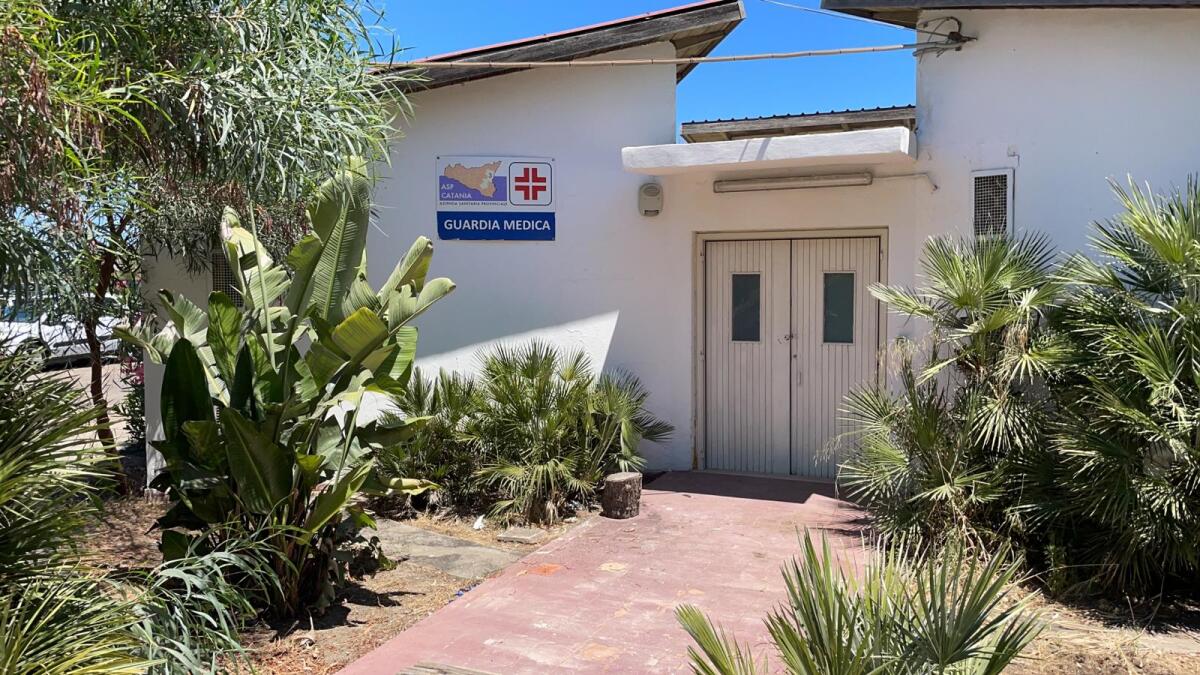 Info Point per le vaccinazioni e Guardia Medica Turistica alla Playa di Catania - 