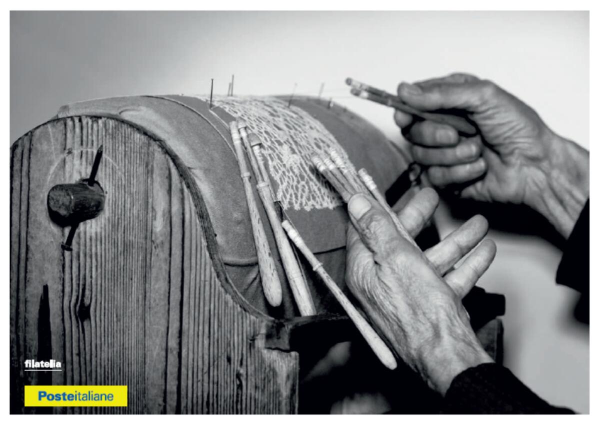 Mirabella Imbaccari: cartolina e annullo filatelico di Poste Italiane - 