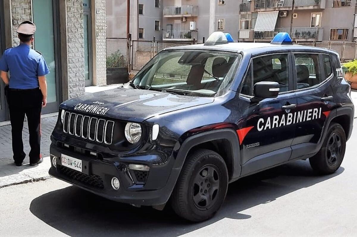 Caltagirone: i Carabinieri arrestano un 31enne che aveva picchiato l'ex moglie - 