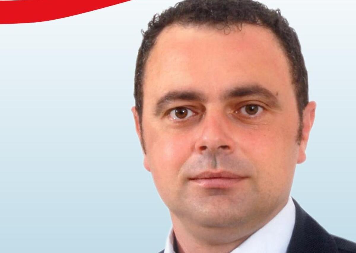 Caltagirone, elezioni Amministrative: il candidato sindaco Massimo Alparone smentisce il ritiro della sua candidatura - 