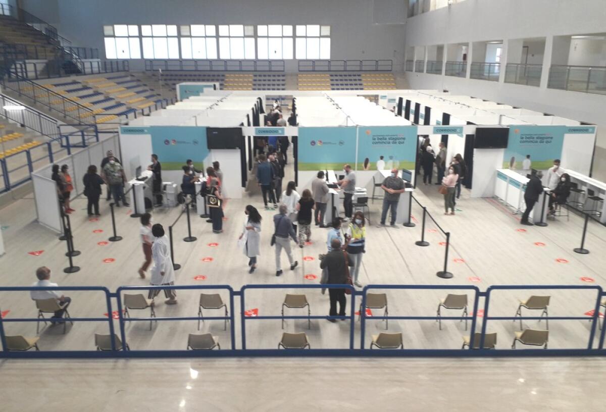 Caltagirone: in diminuzione i positivi al Covid ed i ricoveri in ospedale - 