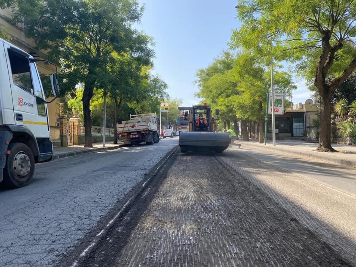 Caltagirone: iniziati i lavori di manutenzione di alcune strade della città - 