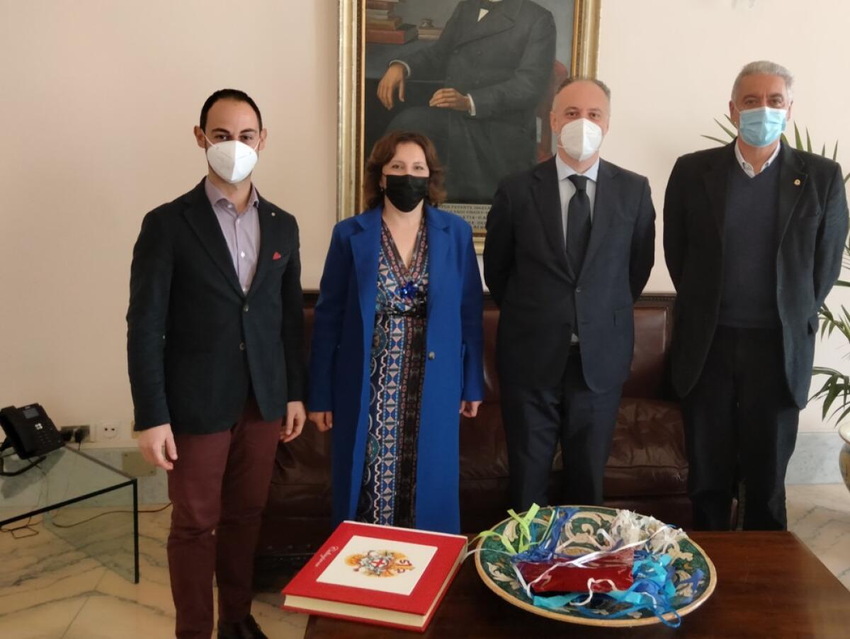 Caltagirone: azioni di prevenzione  e contrasto della violenza e disparità di genere, firmato il protocollo d'intesa - 