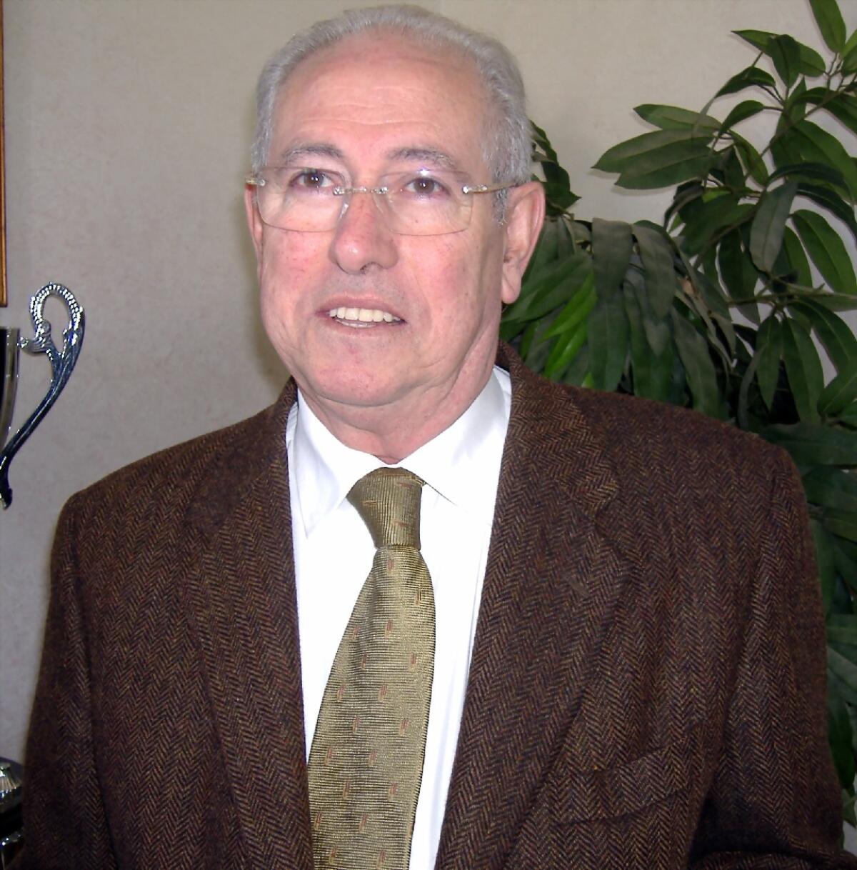 Mirabella Imbaccari, scomparso l'ex sindaco Pippo Turino - 