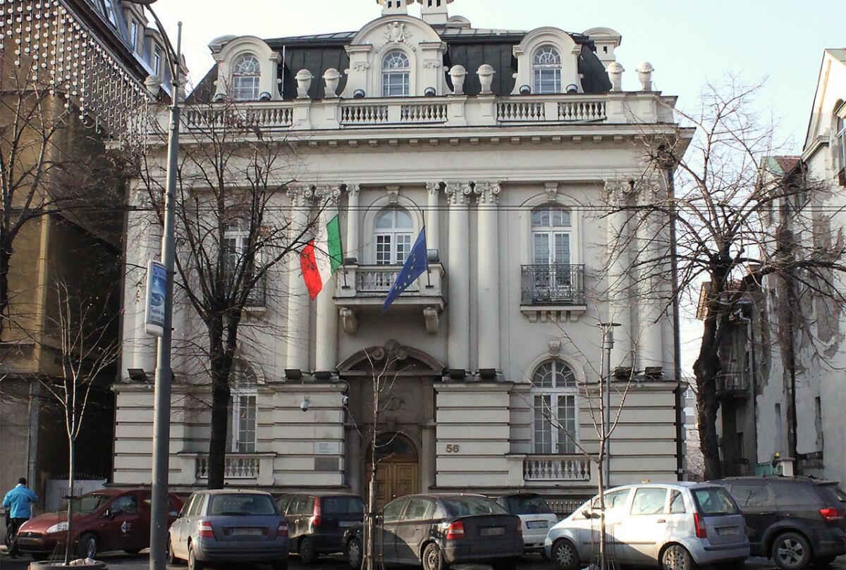 La videoinstallazione "Patrizio" dal  Museo d’arte contemporanea Caltagirone all'Istituto italiano di cultura di Belgrado - 