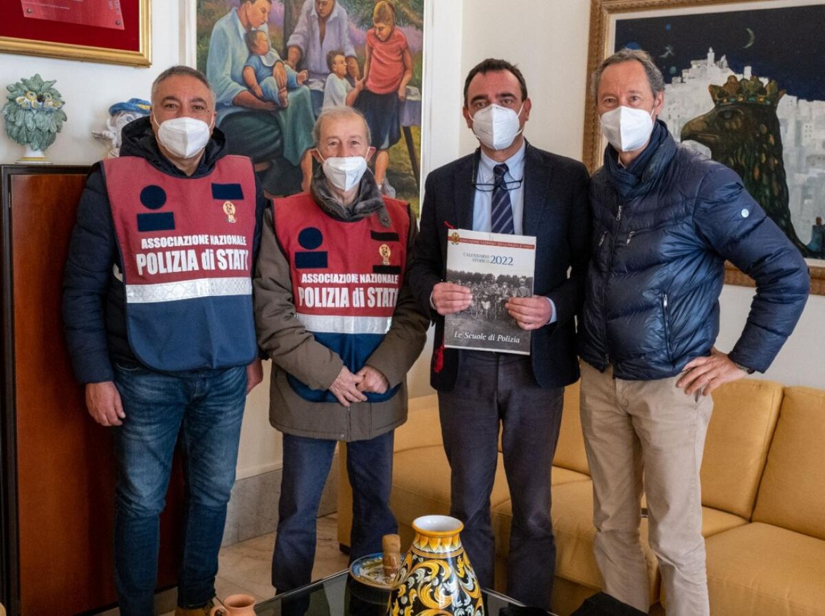 Caltagirone: l'Associazione nazionale Polizia di Stato ricevuta in municipio - 