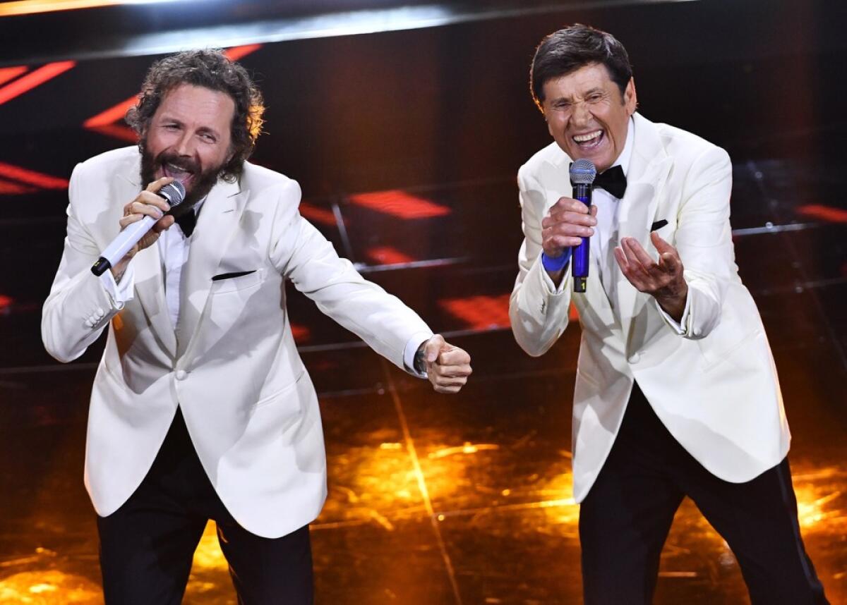 "Brividi" al Festival di Sanremo: vincono Mahmood e Blanco. Terza posizione per Gianni Morandi - 