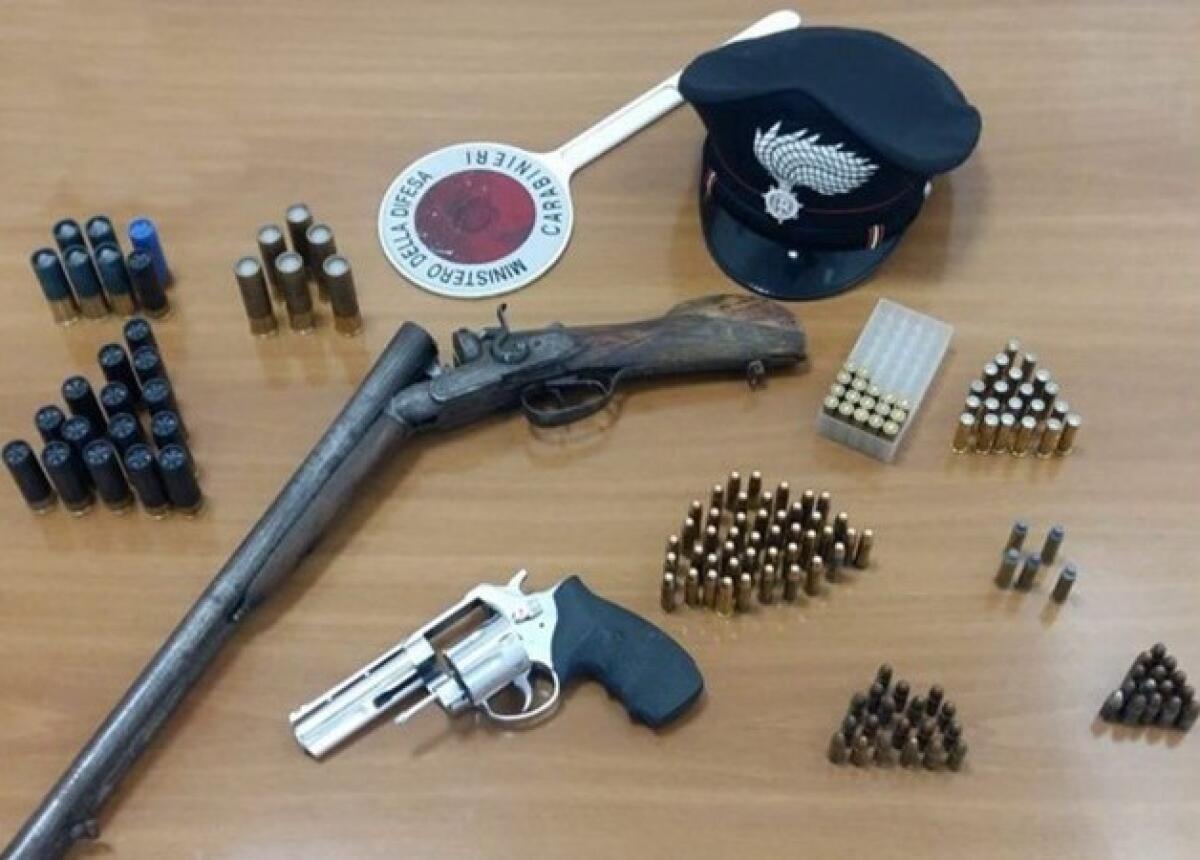 Carabinieri di Sicilia: azione di contrasto alla detenzione illegali di armi anche nel territorio calatino - 
