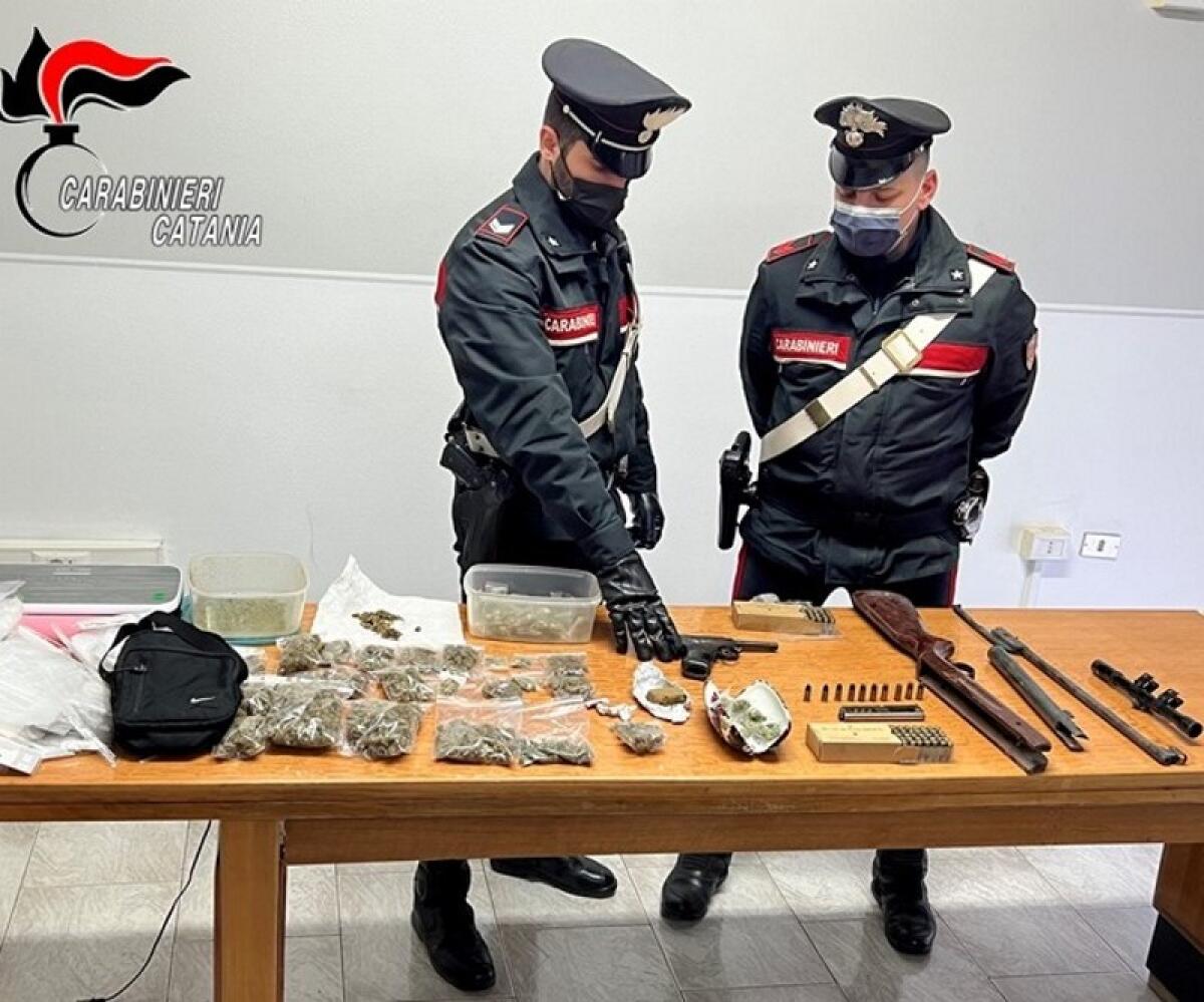 Palagonia: 26enne arrestato dai Carabinieri per detenzione di sostanze stupefacenti ai fini di spaccio, porto e detenzione abusiva di armi da fuoco e munizioni - 