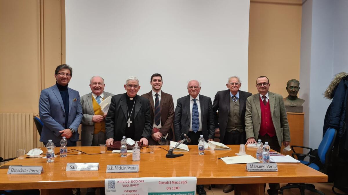 Caltagirone, i "nodi" del Mezzogiorno in un libro del prof. Busetta - 