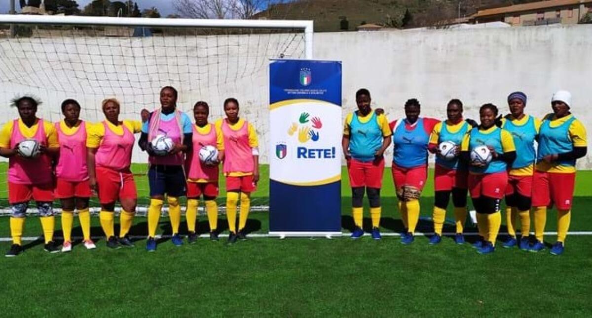 Calcio femminile: a Vizzini il progetto “Rete Refugee Teams” - 