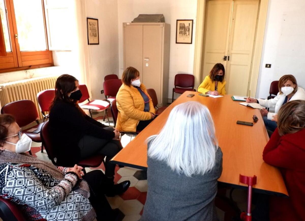 Caltagirone: microcredito, una risposta valida ed efficace per superare il momento critico - 