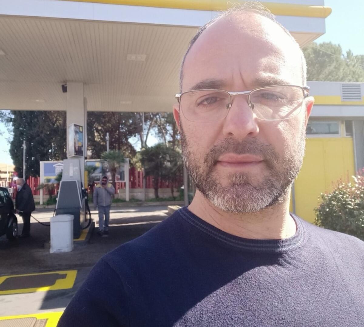 Caro petrolio, prezzi alle stelle per diesel e benzina. L'allarme lanciato dal  presidente provinciale FIGISC-Confcommercio Ivan Calabrese - 