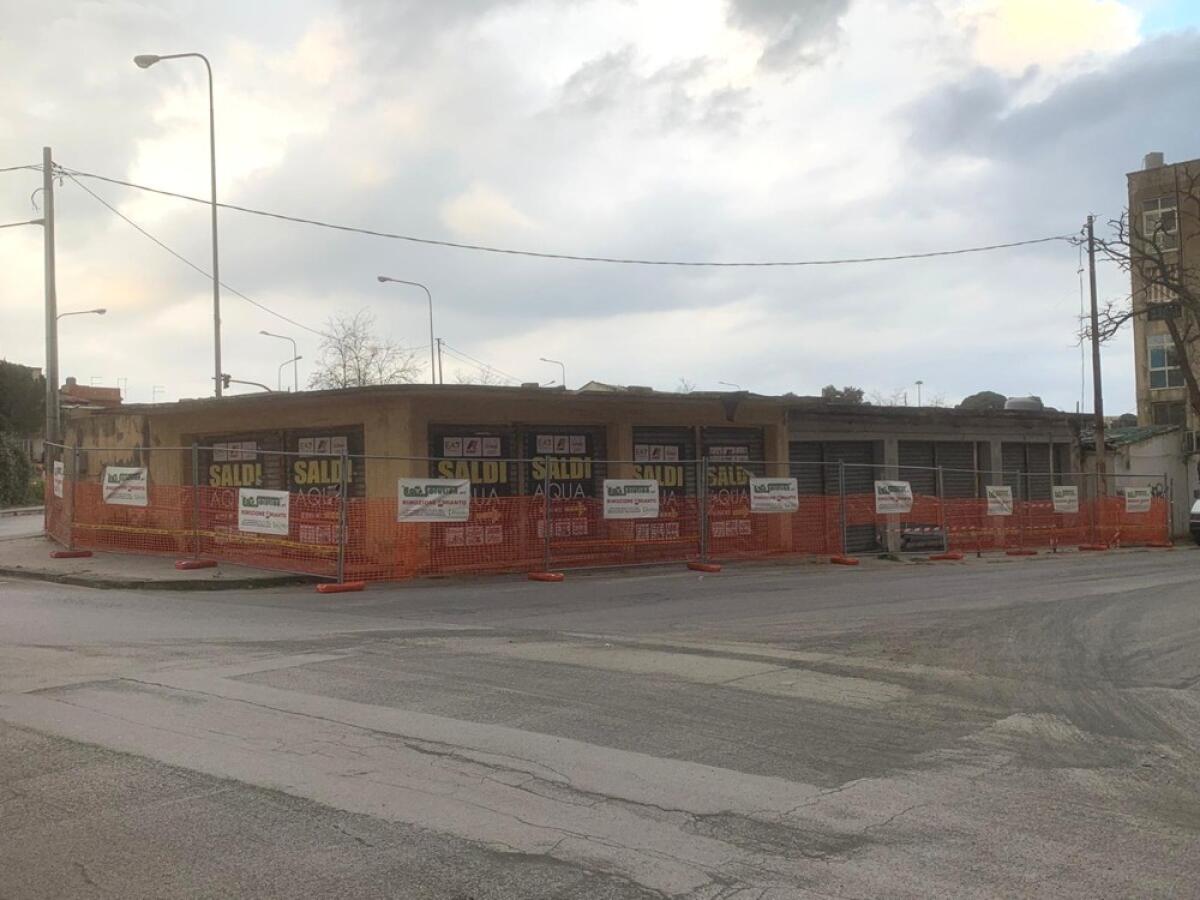 Caltagirone: sarà demolito il fabbricato tra piazza Risorgimento e via Fontanelle - 