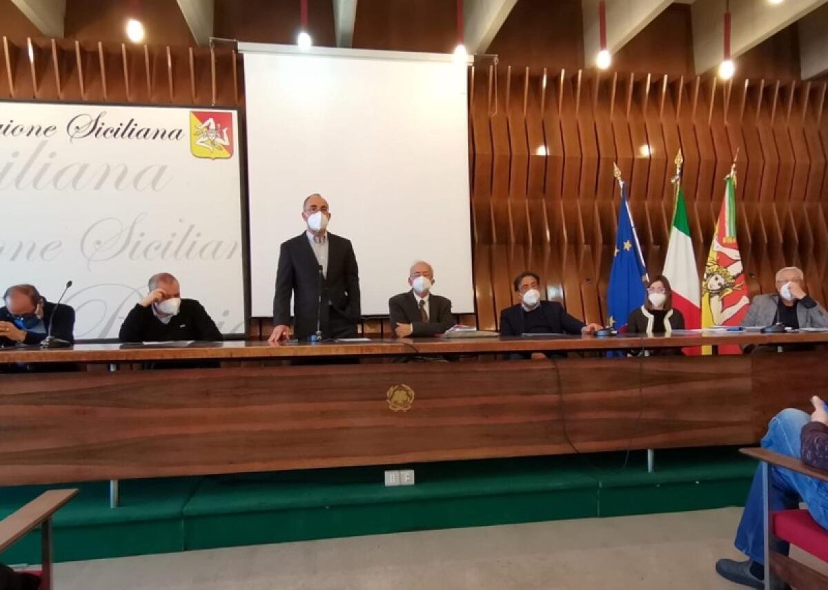 Insediato il nuovo Comitato Consultivo Aziendale dell'Asp. Pieremilio Vasta è il nuovo presidente - 