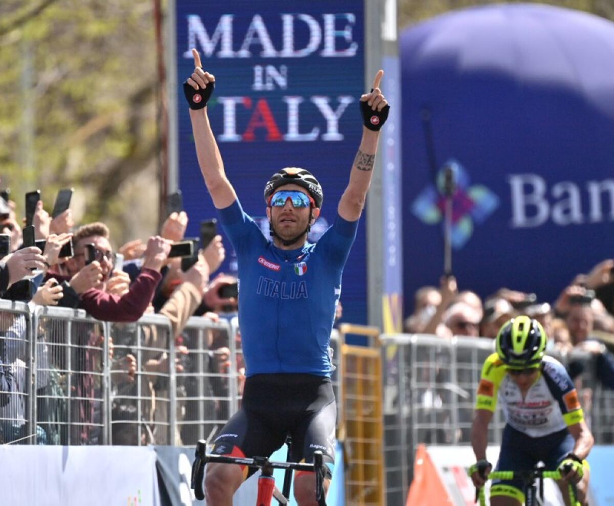 Ciclismo: Damiano Caruso vince la seconda tappa del Giro di Sicilia che domani attraverserà Caltagirone - 