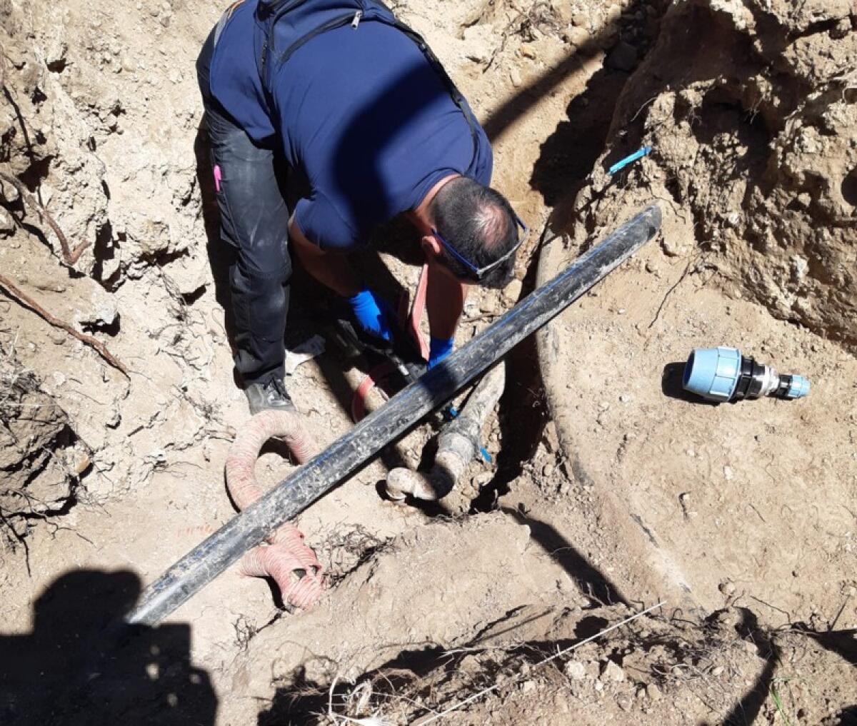 Bosco di Santo Pietro: torna in funzione il punto acqua per l'approvvigionamento dell'autobotte della Forestale - 