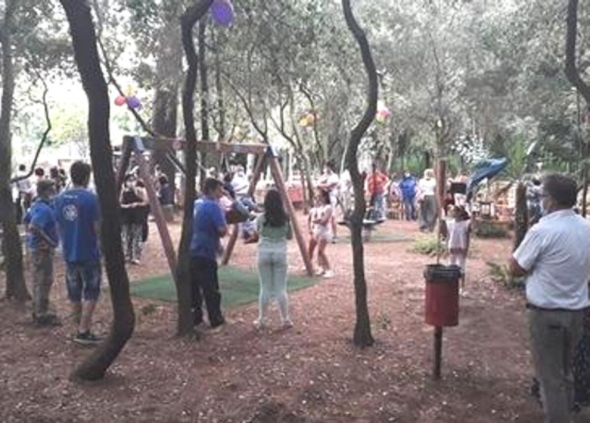 Caltagirone: continua la petizione popolare per riaprire il parco giochi di Villa Patti. Raccolta firme ancora per una settimana - 