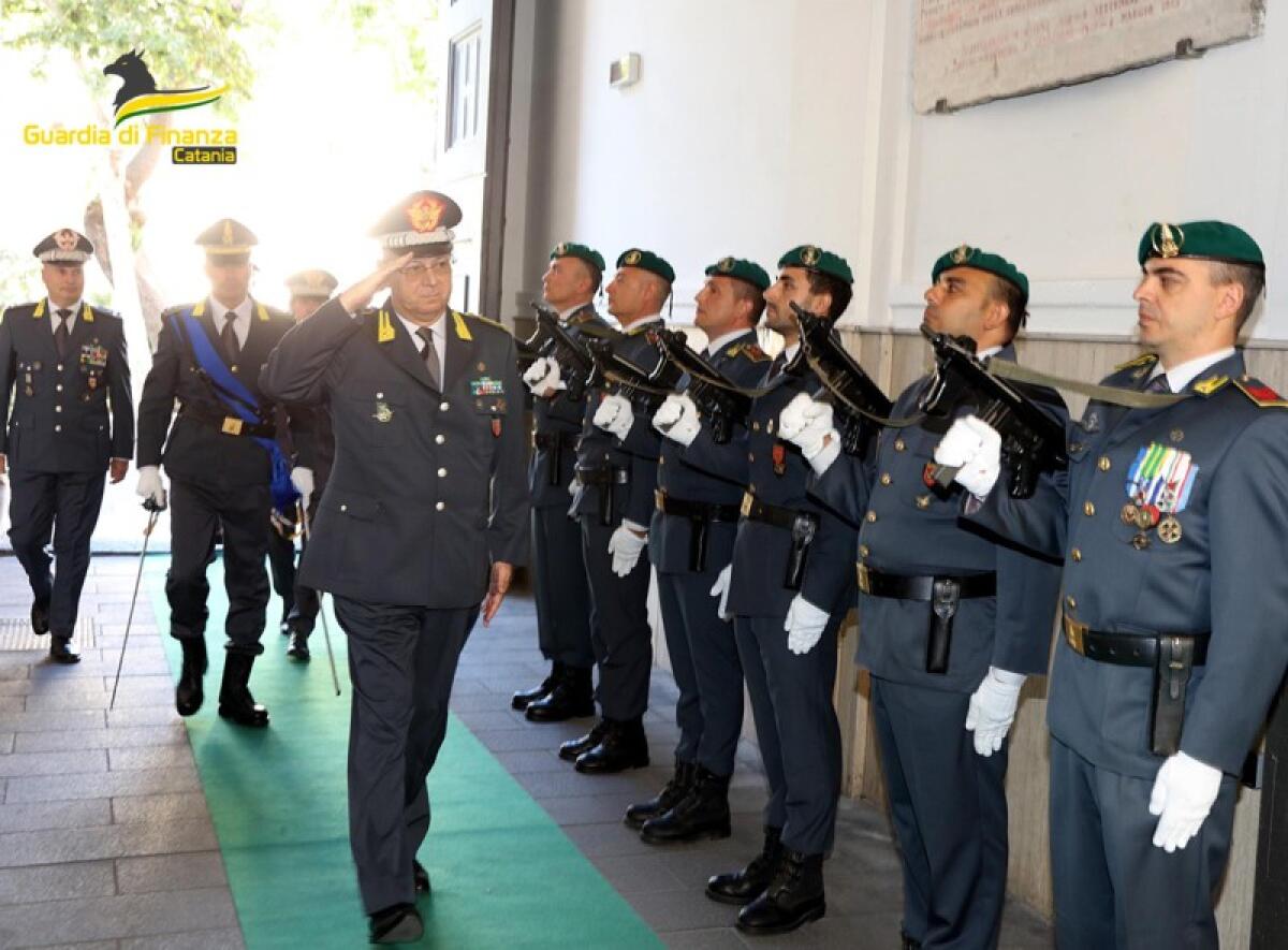 Visita al Comando Provinciale del Comandante Interregionale dell'italia sud occidentale della Guardia di Finanza - 