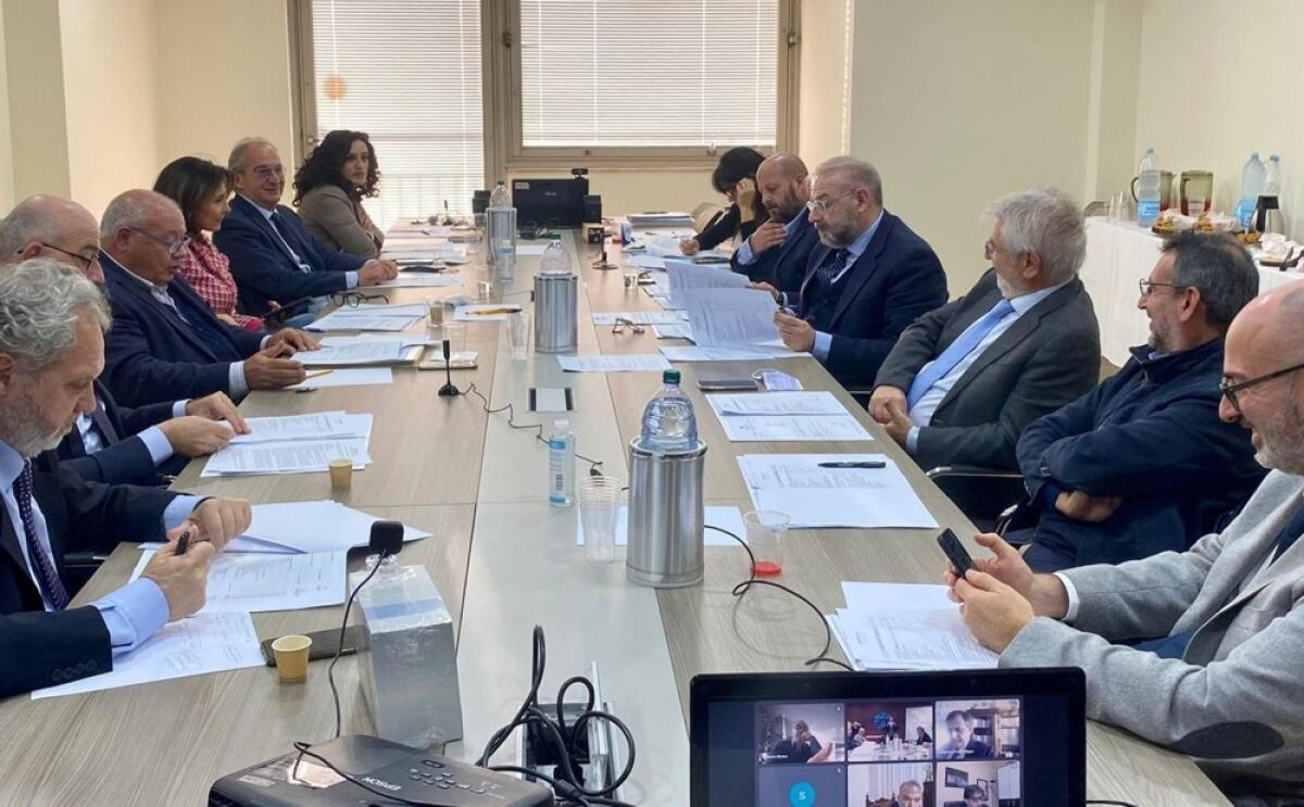 Confcommercio Sicilia invia un documento al governatore Musumeci e all'Assessore Turano, sul sistema camerale regionale - 