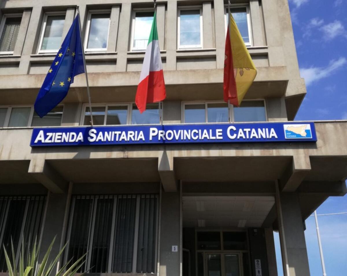 Assunti, a tempo determinato dall'Asp di Catania, 10 autisti di ambulanza. Stabilizzati 20 operatori informatici - 