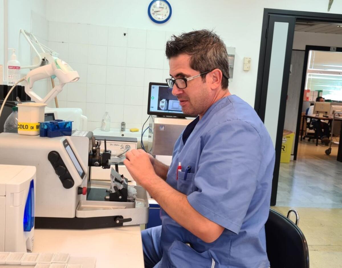 Caltagirone, Anatomia Patologia dell’Ospedale “Gravina”: finanziato il Progetto DIPLOMAT per superare i limiti diagnostici nel campo della nefropatologia - 