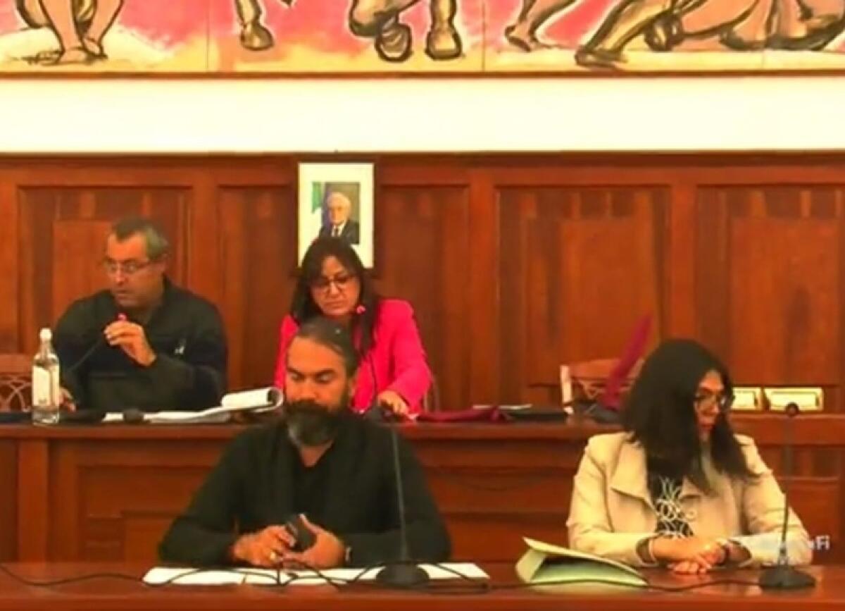 Vizzini: da "Vizzinincomune" a rottura in Comune - 