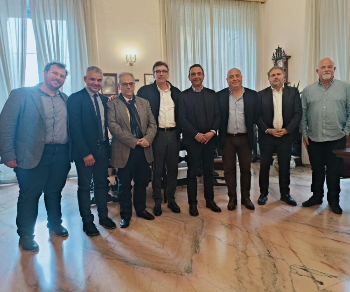 Caltagirone: al municipio costituita la Strada regionale delle ceramiche artistiche siciliane - 