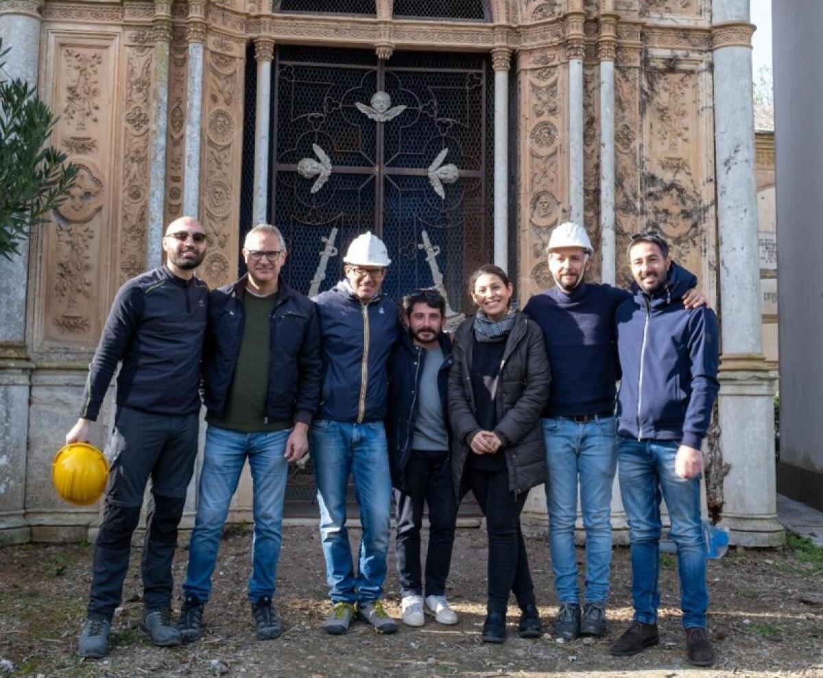 Caltagirone: al cimitero monumentale interventi di bonifica della cappella Nicastro-Cusumano - 