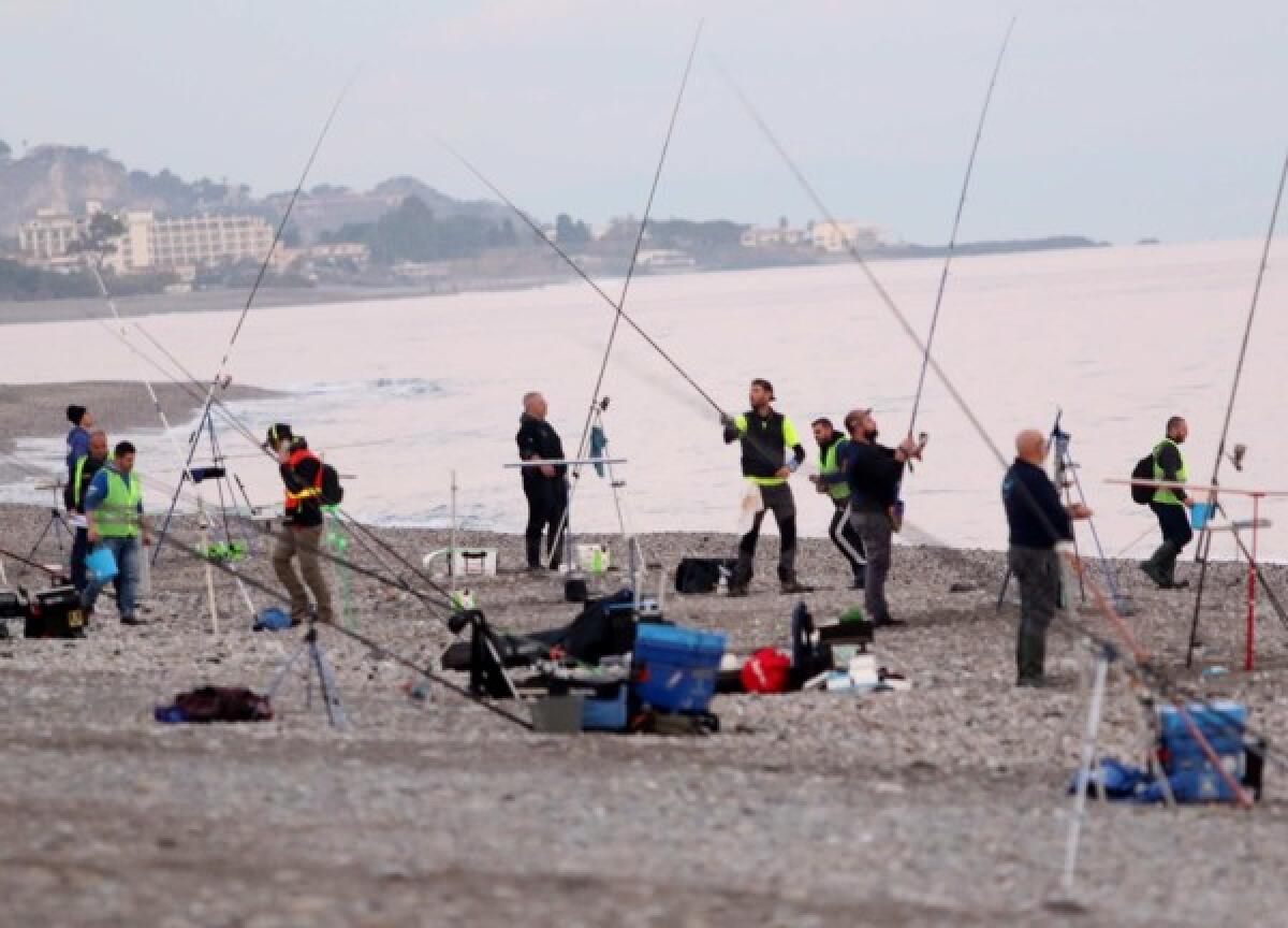 Pesca Sportiva: a Catania la "tre giorni" con il Campionato Italiano per Società di Surf Casting Elitè - 