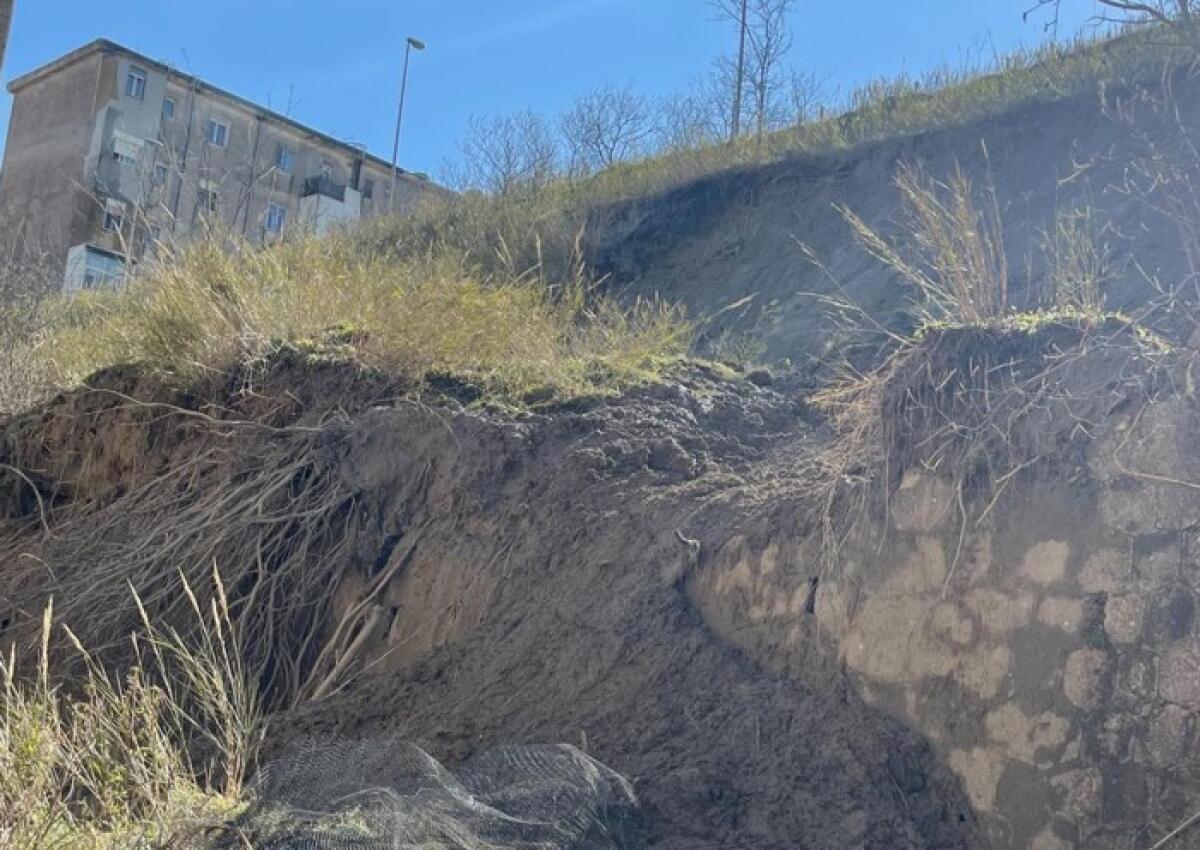 Caltagirone: smottamento del Poggio Fanales, i consiglieri comunali di Forza Italia chiedono interventi urgentissimi - 