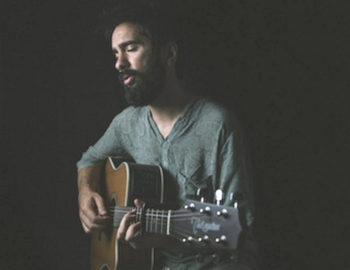 Rassegna “Etna Folk Club”: venerdì 10 febbraio il concerto live di Davide Ambrogio "Evocazioni e invocazioni" - 