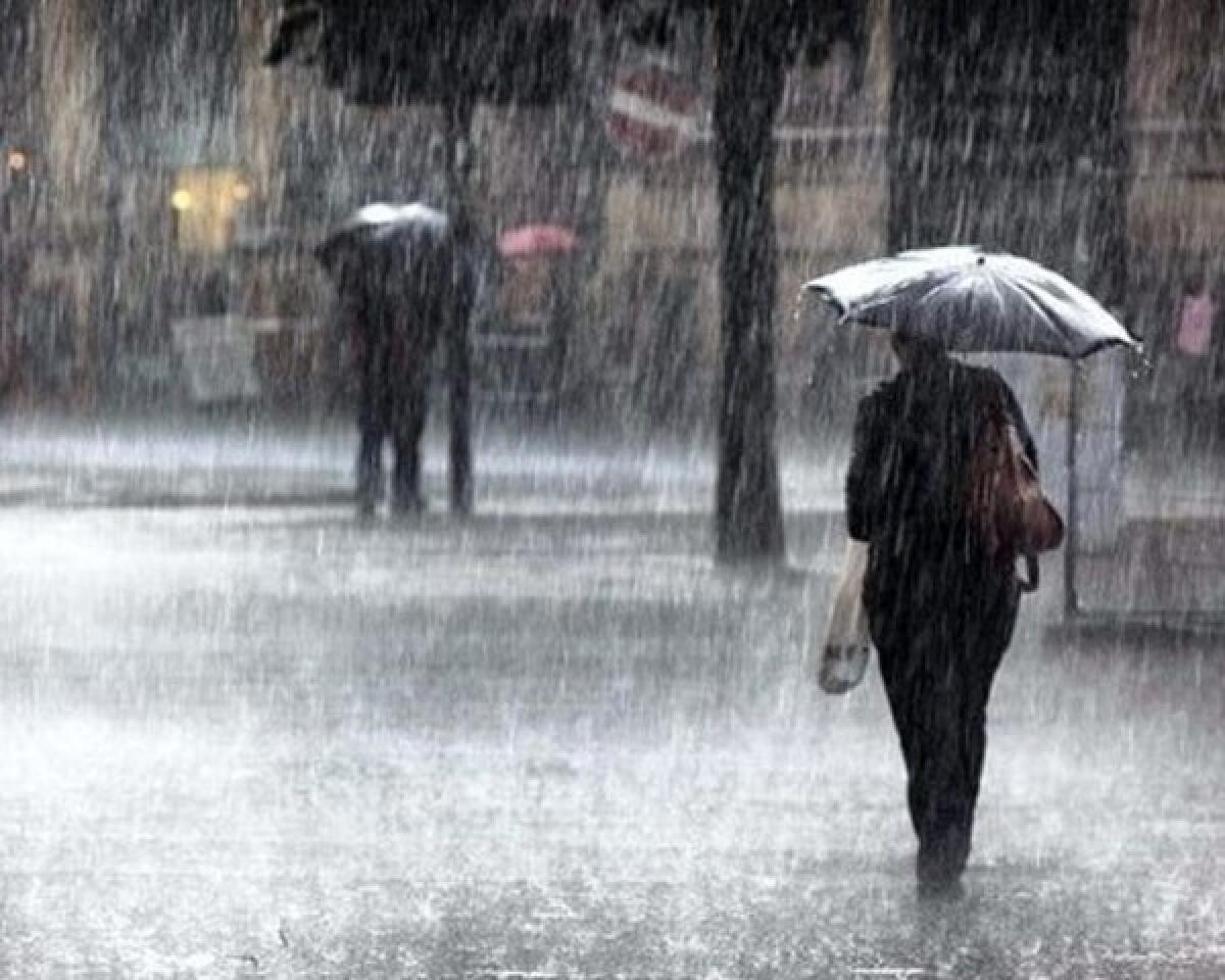 Caltagirone: ancora allerta meteo, anche domani scuole chiuse. Rinviata la presentazione di “Politèia – Economia Verde Inclusiva” ed il musical “Caravaggio – La Fuga” - 