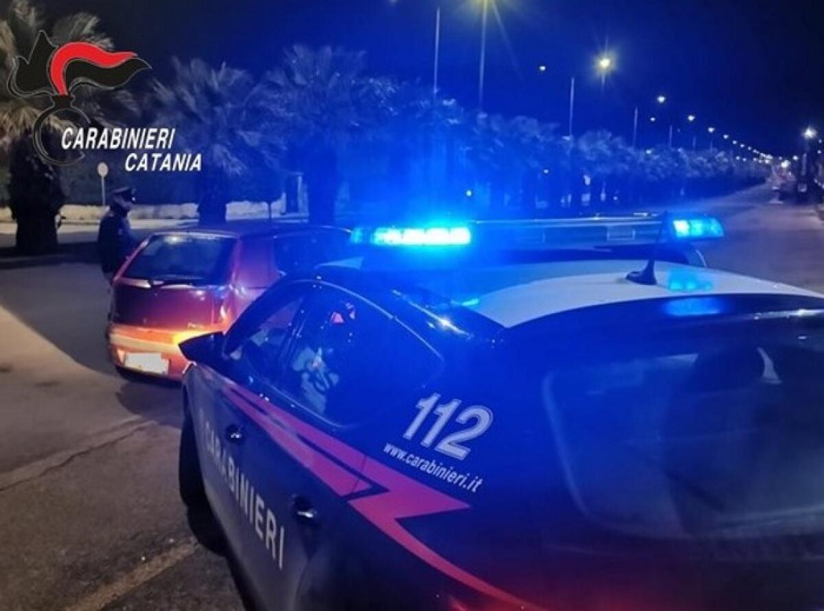 Caltagirone: controlli dei Carabinieri in città con denunce e segnalazioni alla Prefettura - 