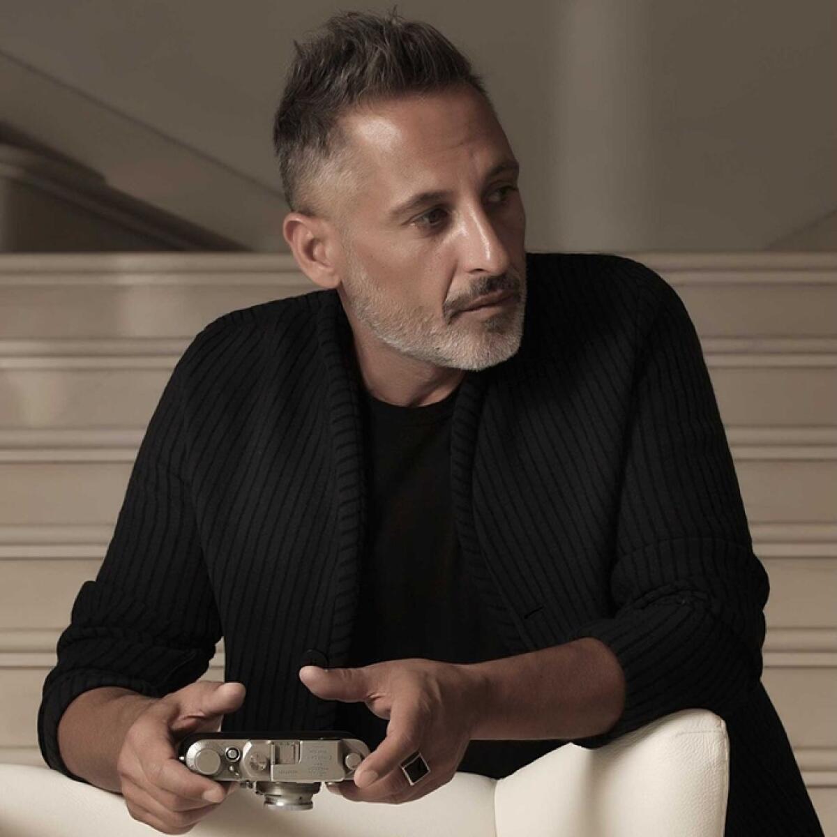 Caltagirone: dal 15 al 31 luglio alla Vecchia pescheria, “My Heads, My Souls, Negative Positive”, la mostra di Toni Campo - 