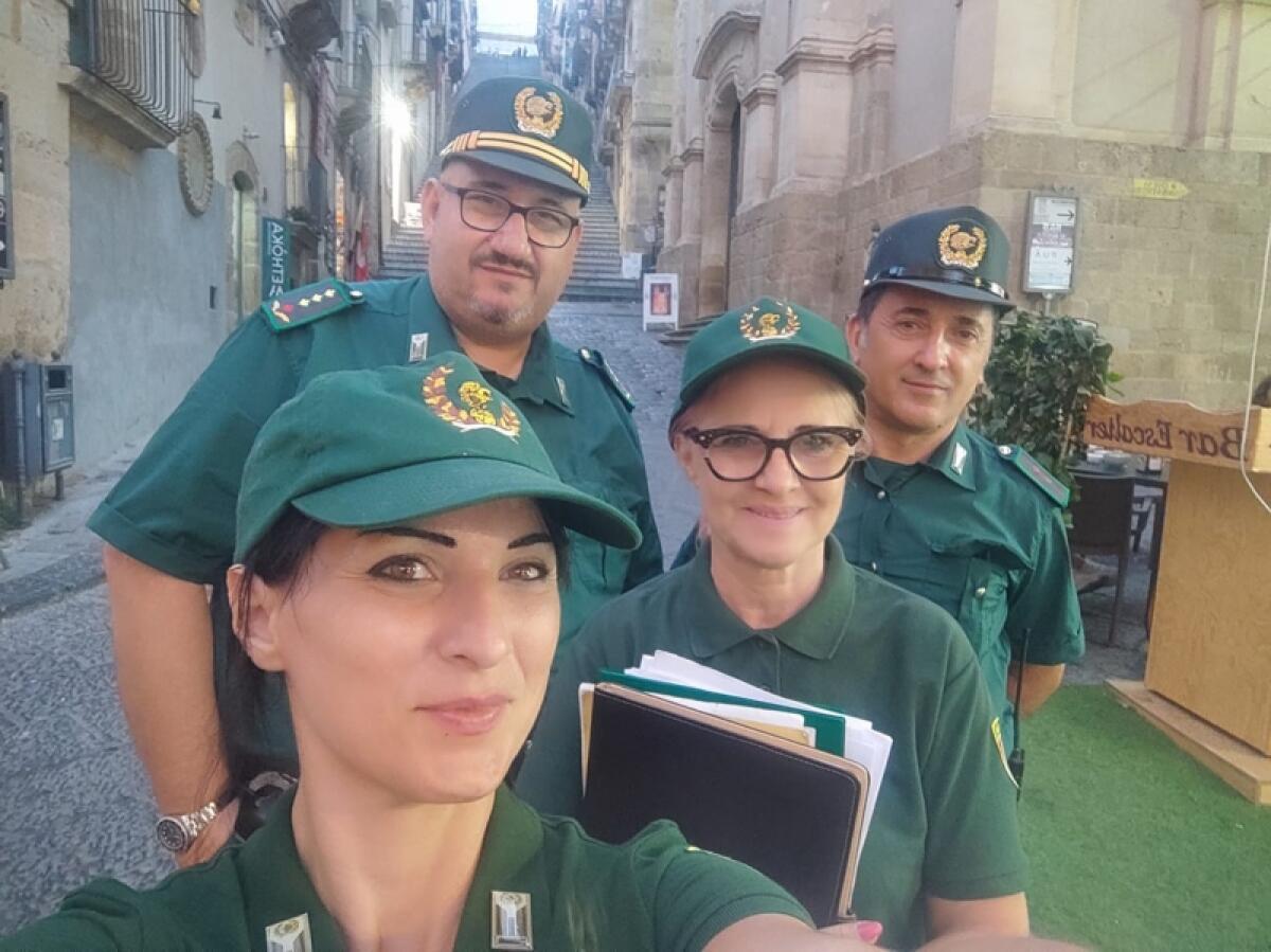 Caltagirone: verifiche delle guardie zoofile Nogra sui microchip dei cani - 