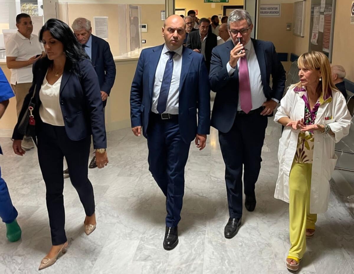 Caltagirone: visita ispettiva all'ospedale "Gravina" della sottocommissione sui pronto soccorso - 