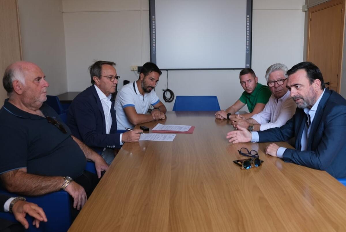 Caltagirone: consegnati i lavori per il recupero del cimitero monumentale che inizieranno tra venti giorni - 