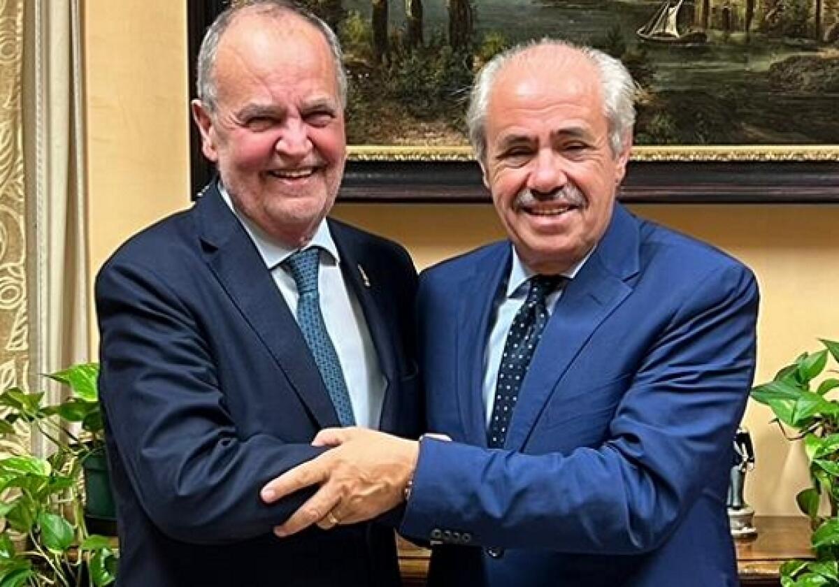 Autonomia e rilancio dello Statuto siciliano al centro dell'incontro tra il ministro delle Regioni Roberto Calderoli e l’ex presidente della Regione siciliana Raffaele Lombardo - 